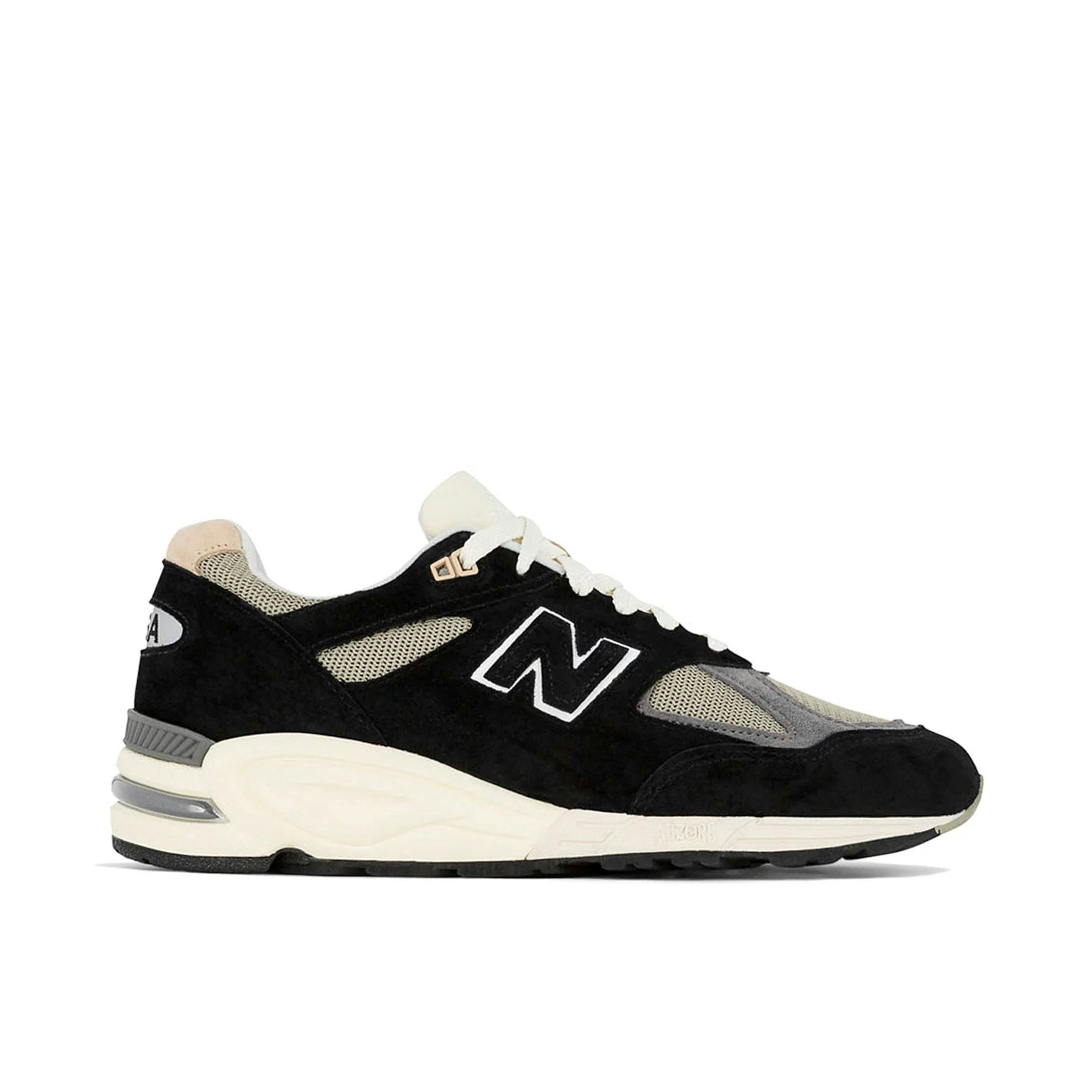 New Balance 990v2 Made in USA Black