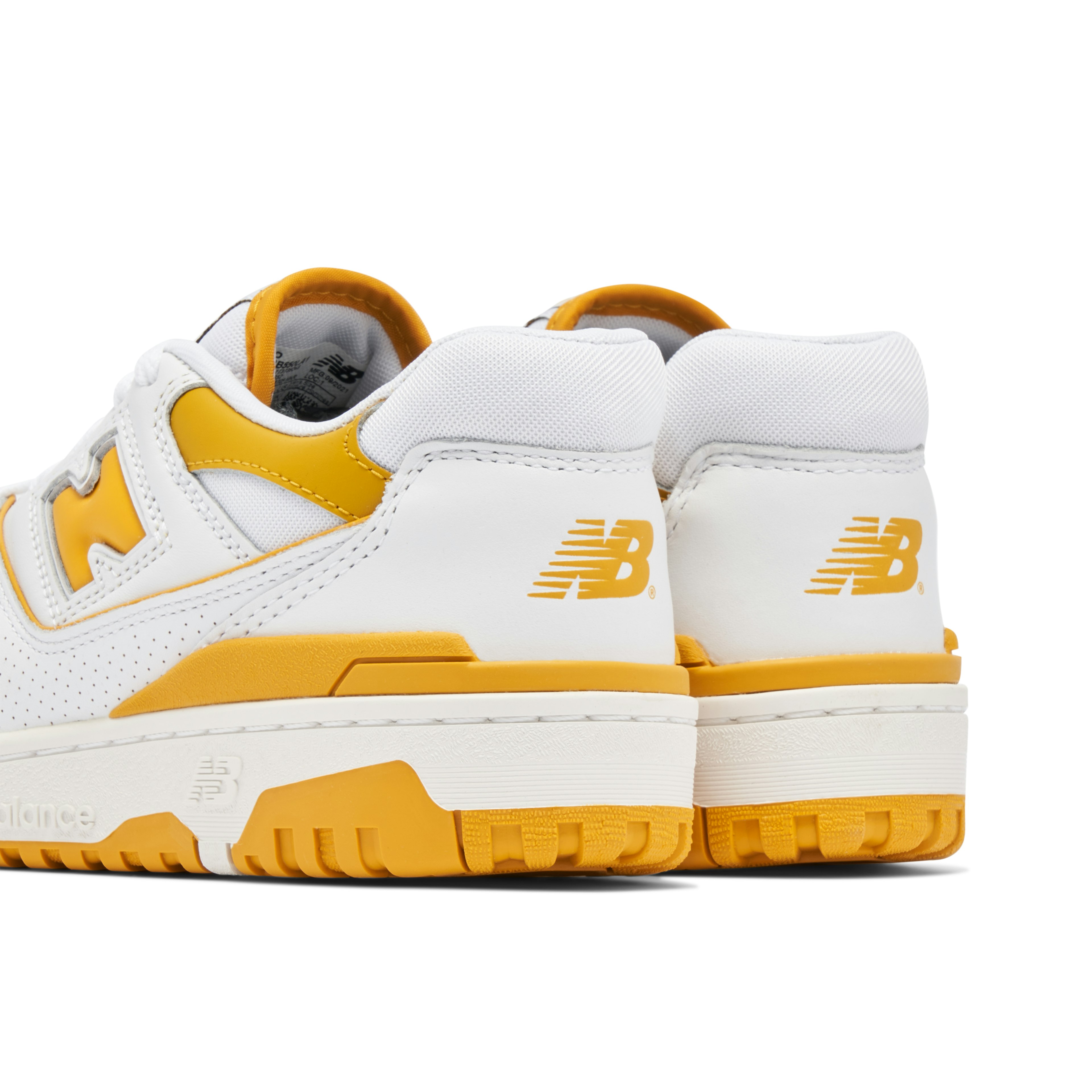 New Balance 550 Sea Salt Varsity Gold