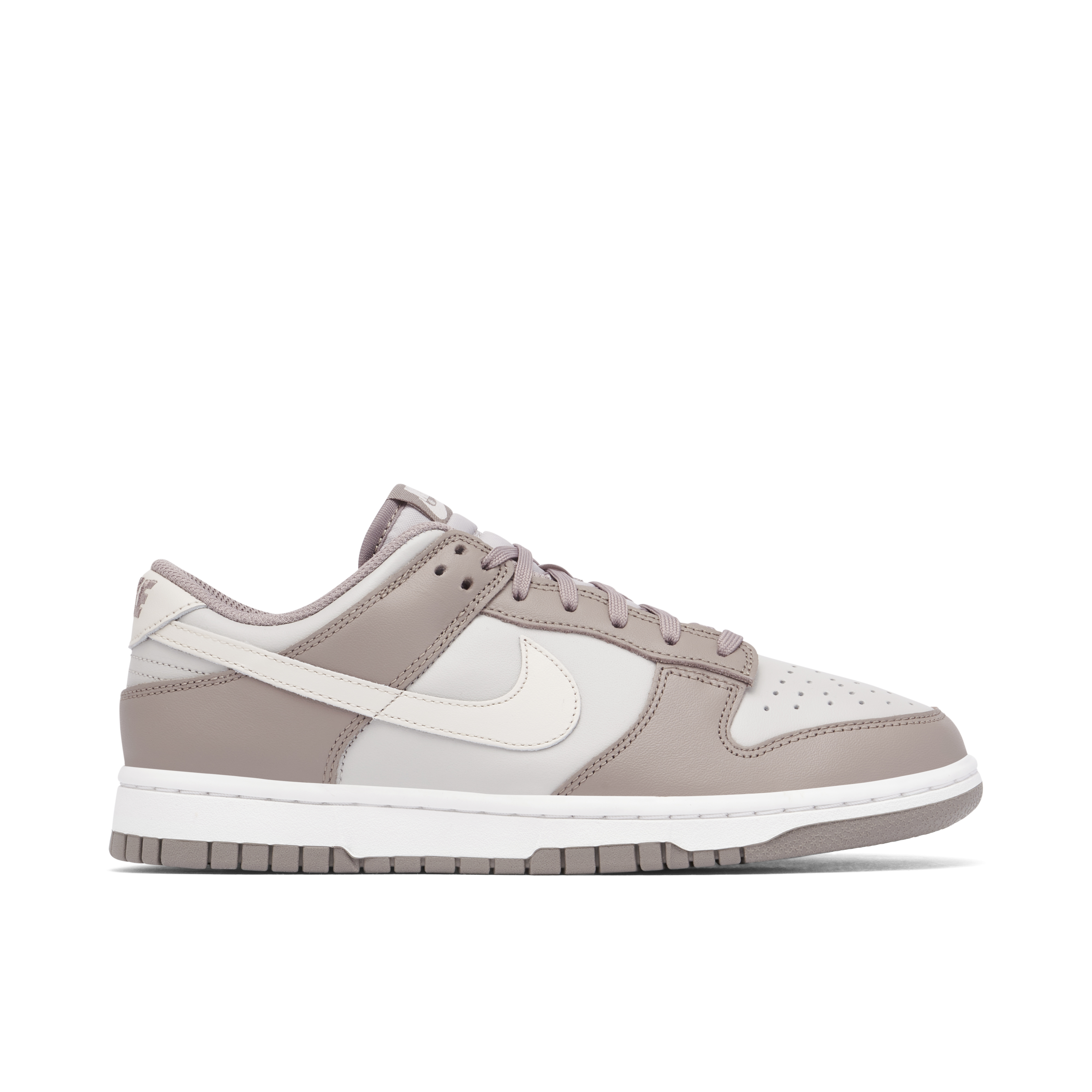 Nike Dunk Low Bone Tan