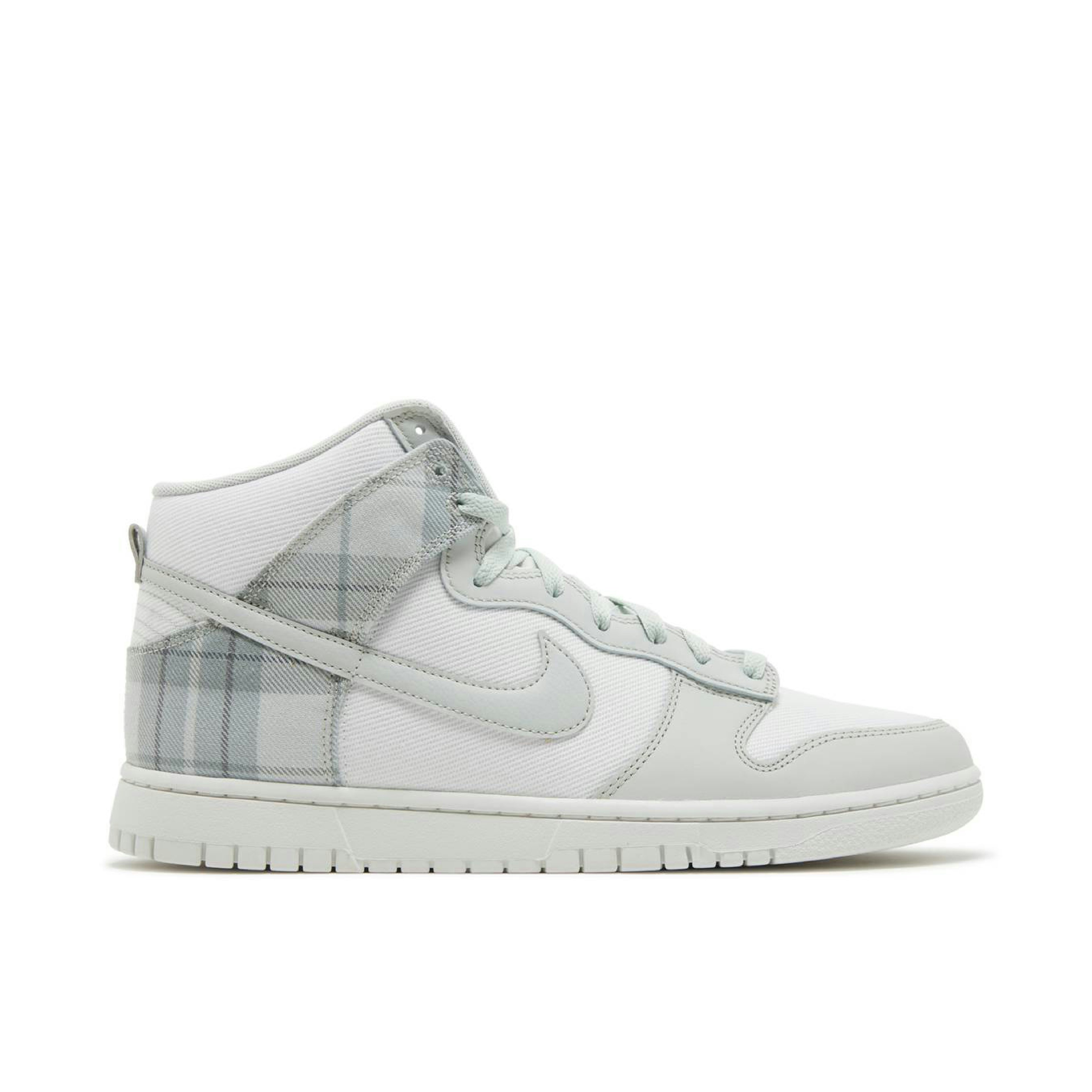 Nike Dunk High SE Mint Plaid