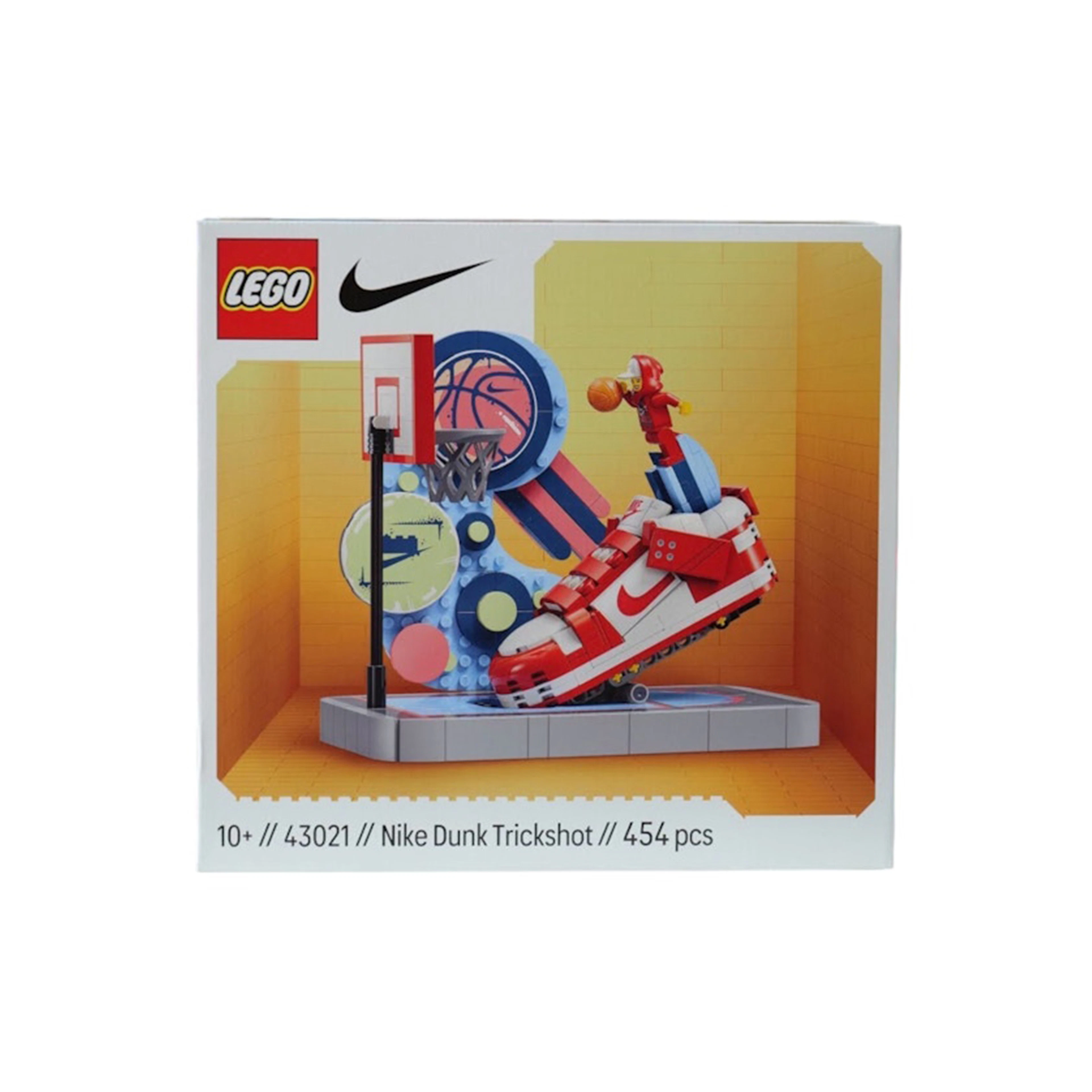 LEGO Nike Dunk Trickshot Set 43021