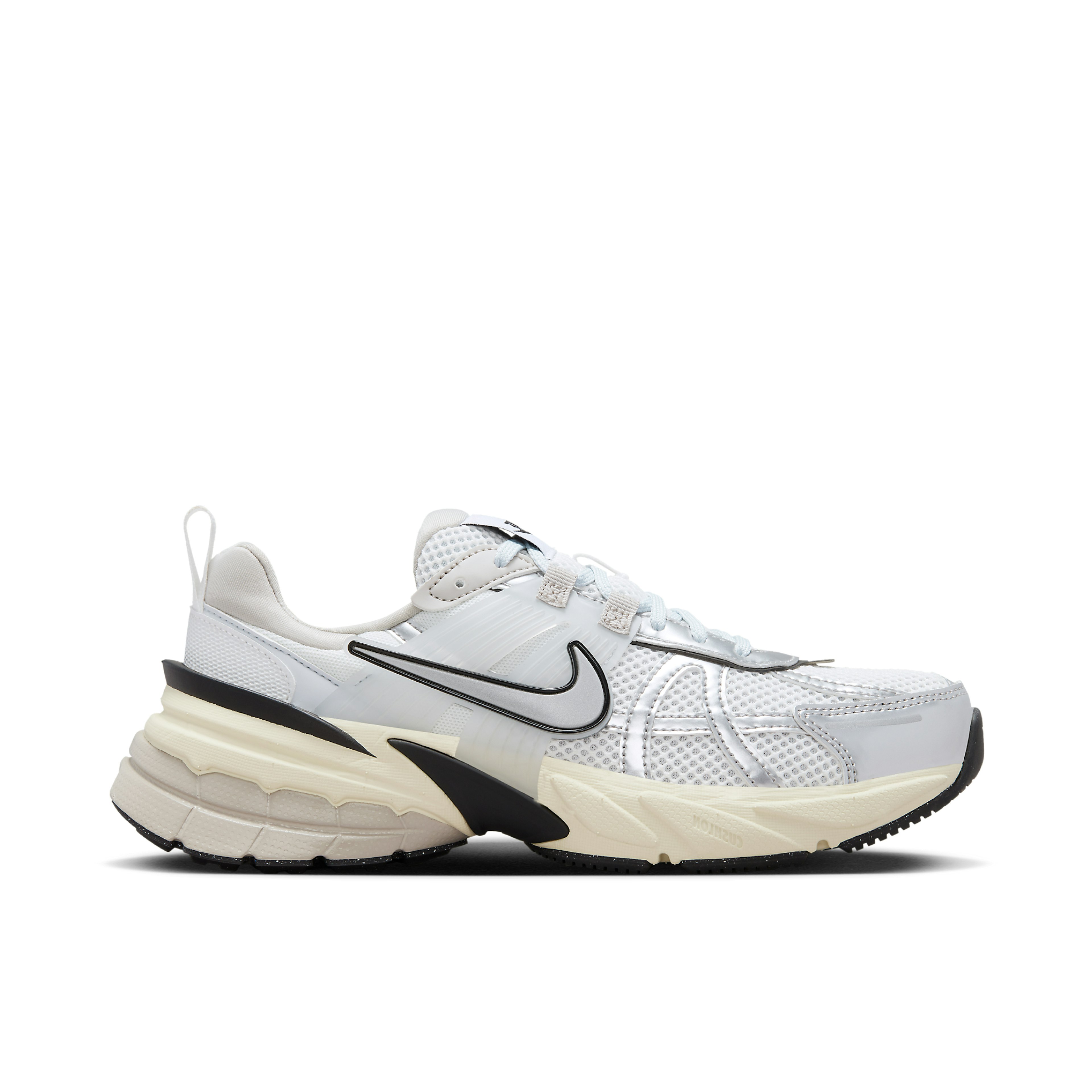 Nike V2K Run Summit White Metallic Silver Damen