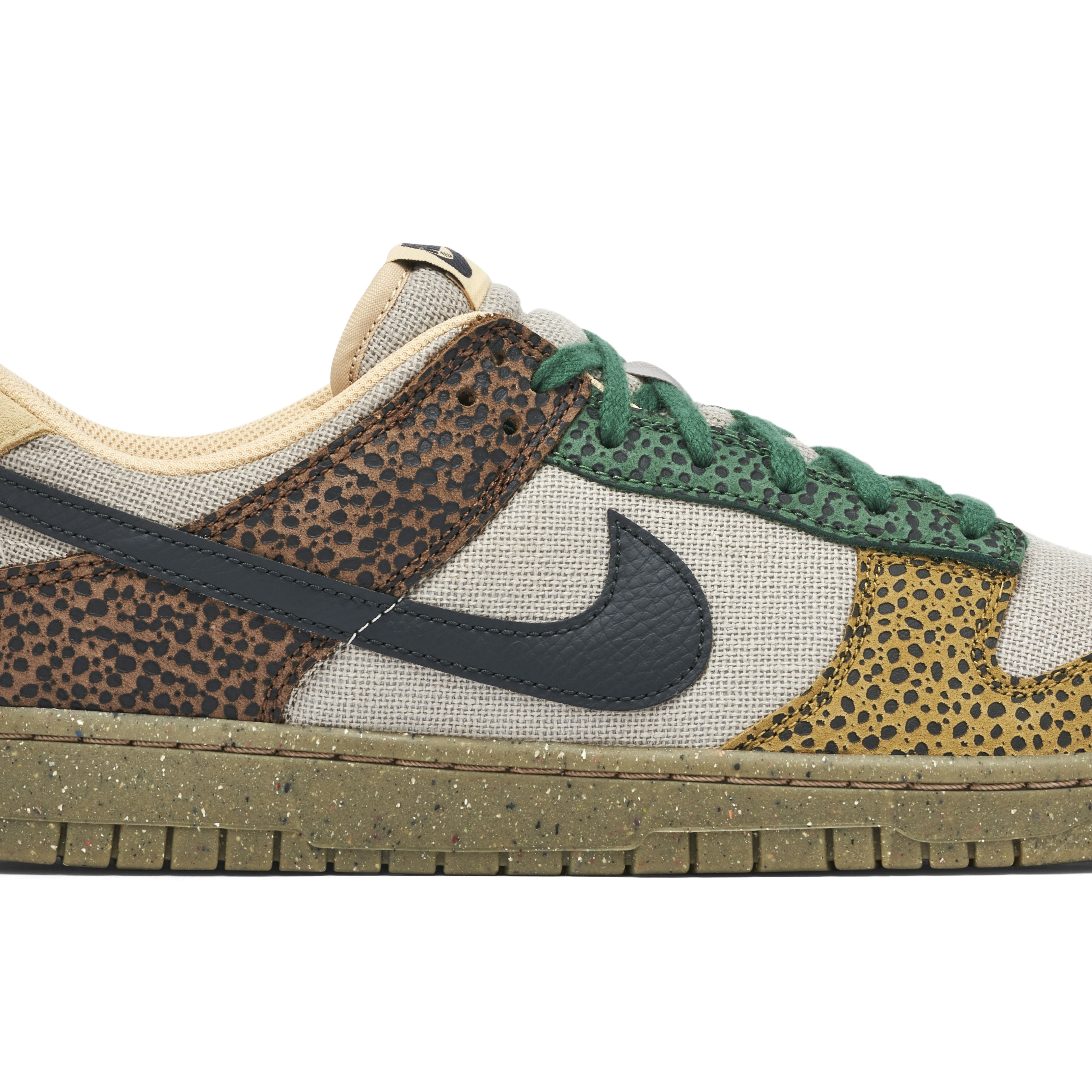 Nike Dunk Low Safari Golden Moss