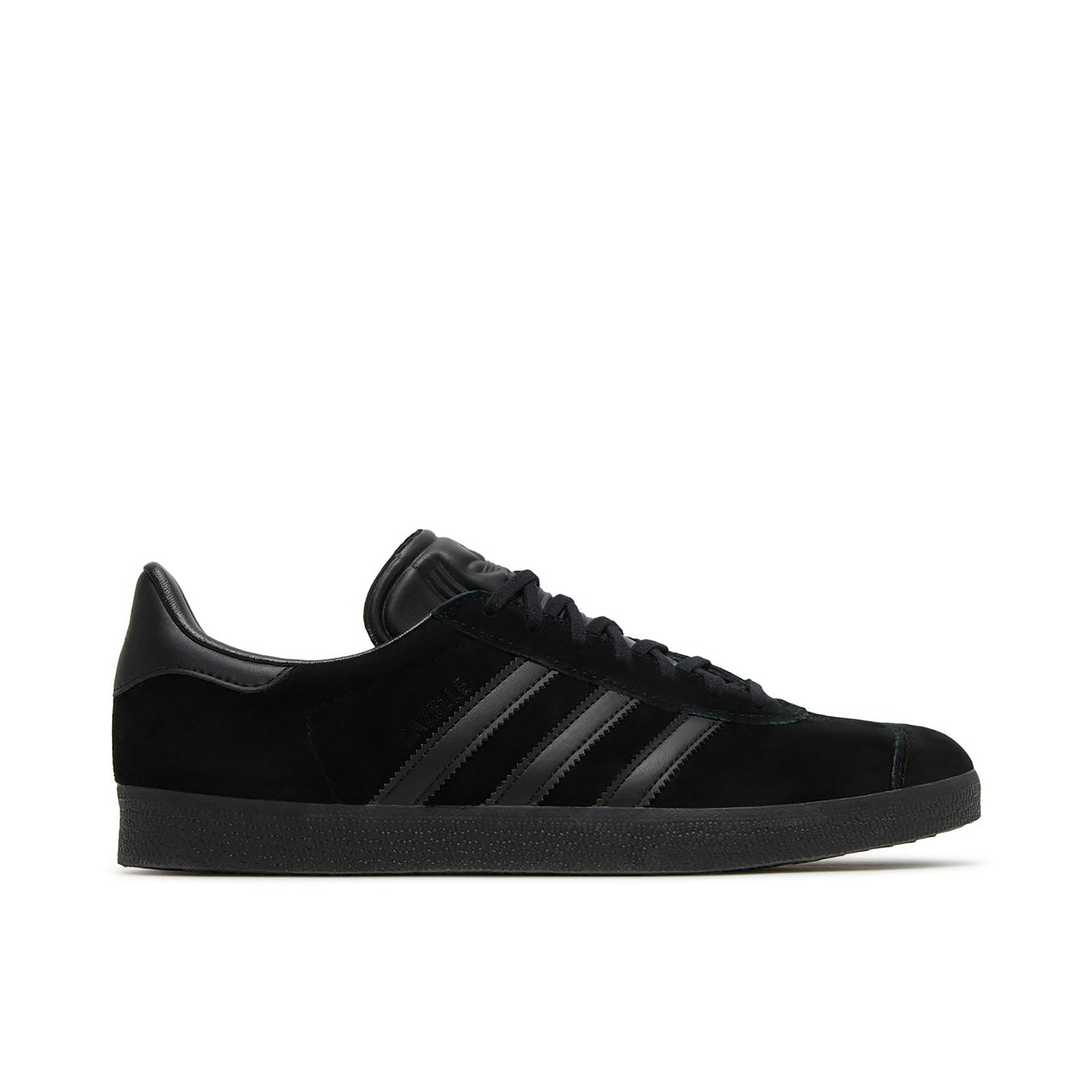 adidas jual Gazelle Triple Black