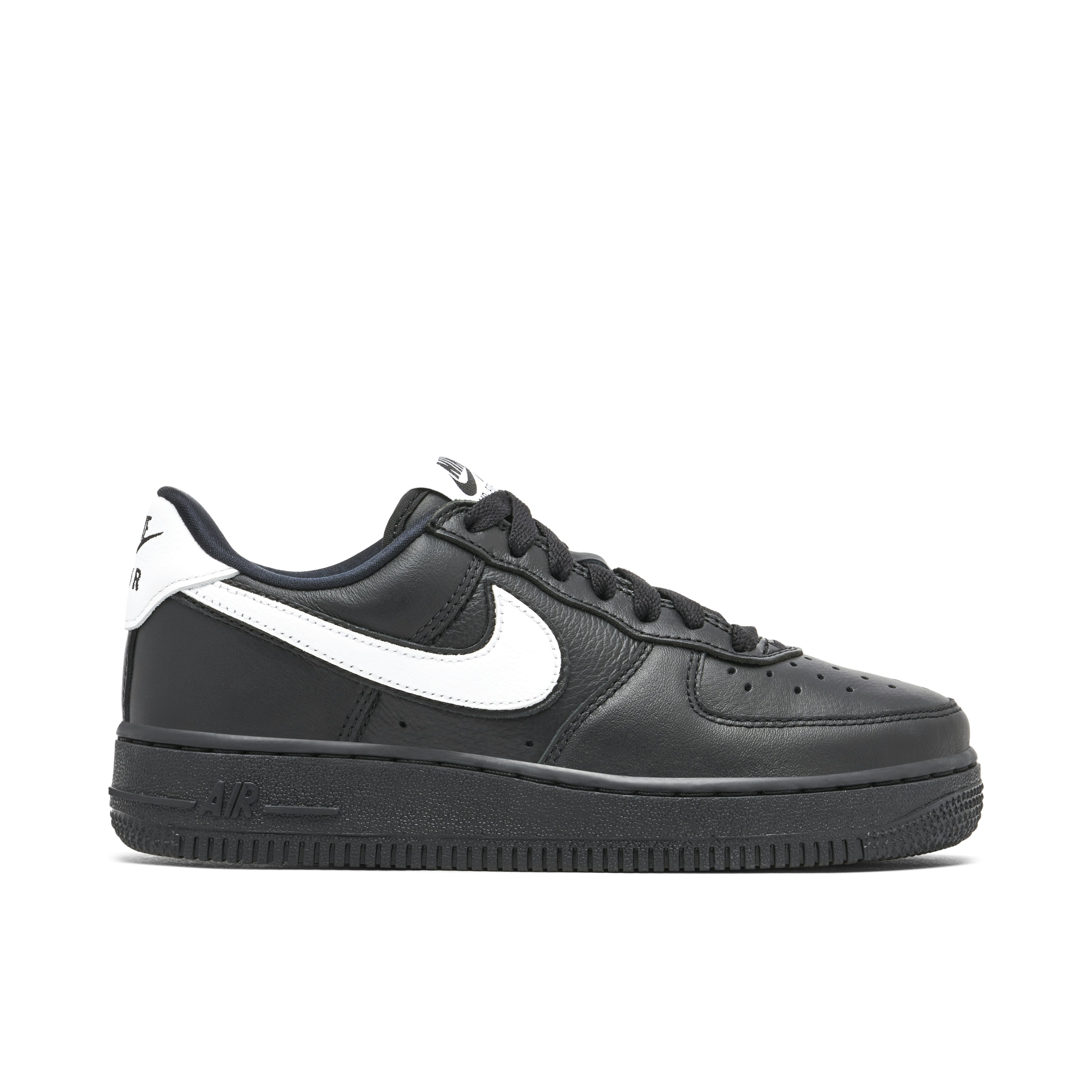 Nike Air Force 1 Low Retro Black White QS