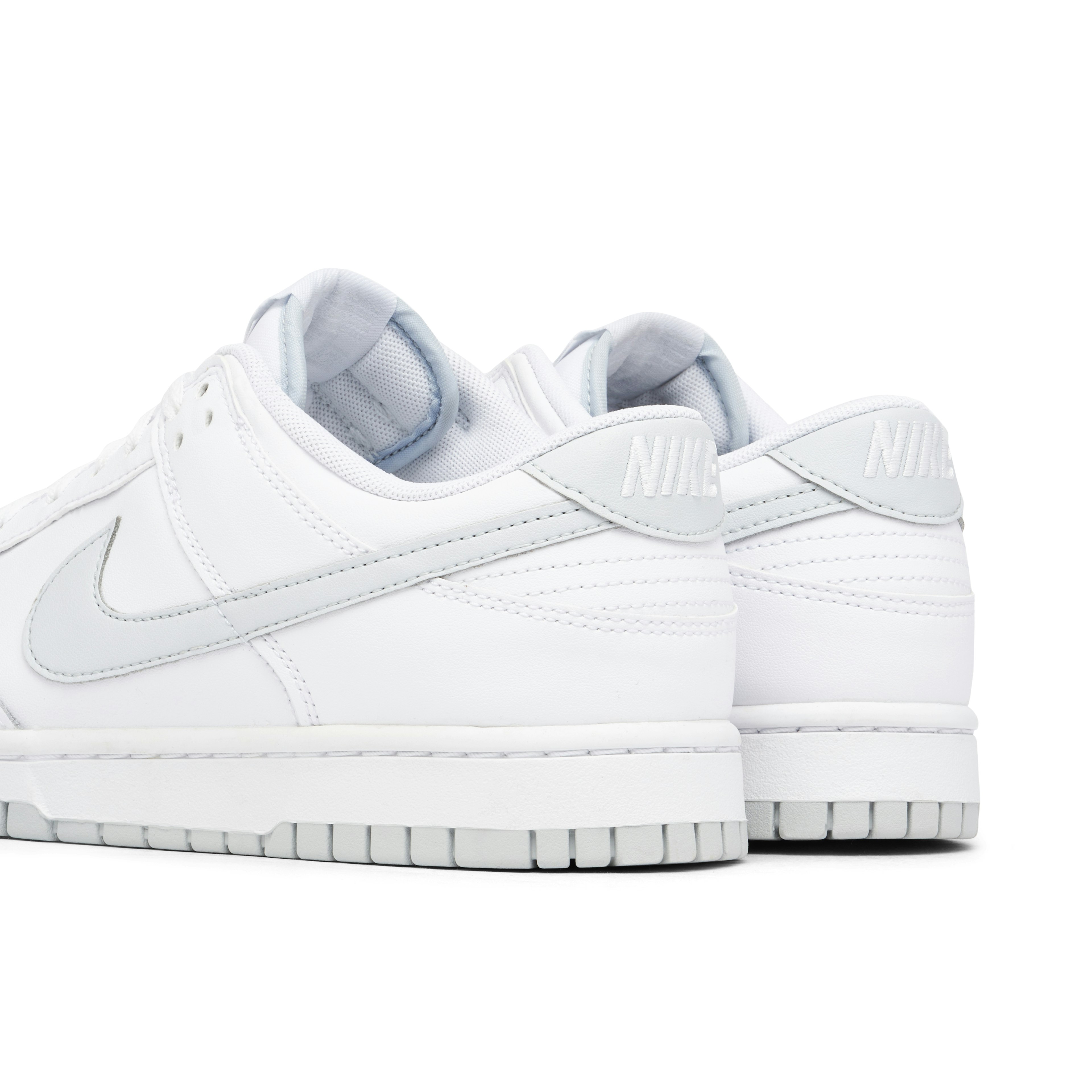 Nike Dunk Low Pure Platinum