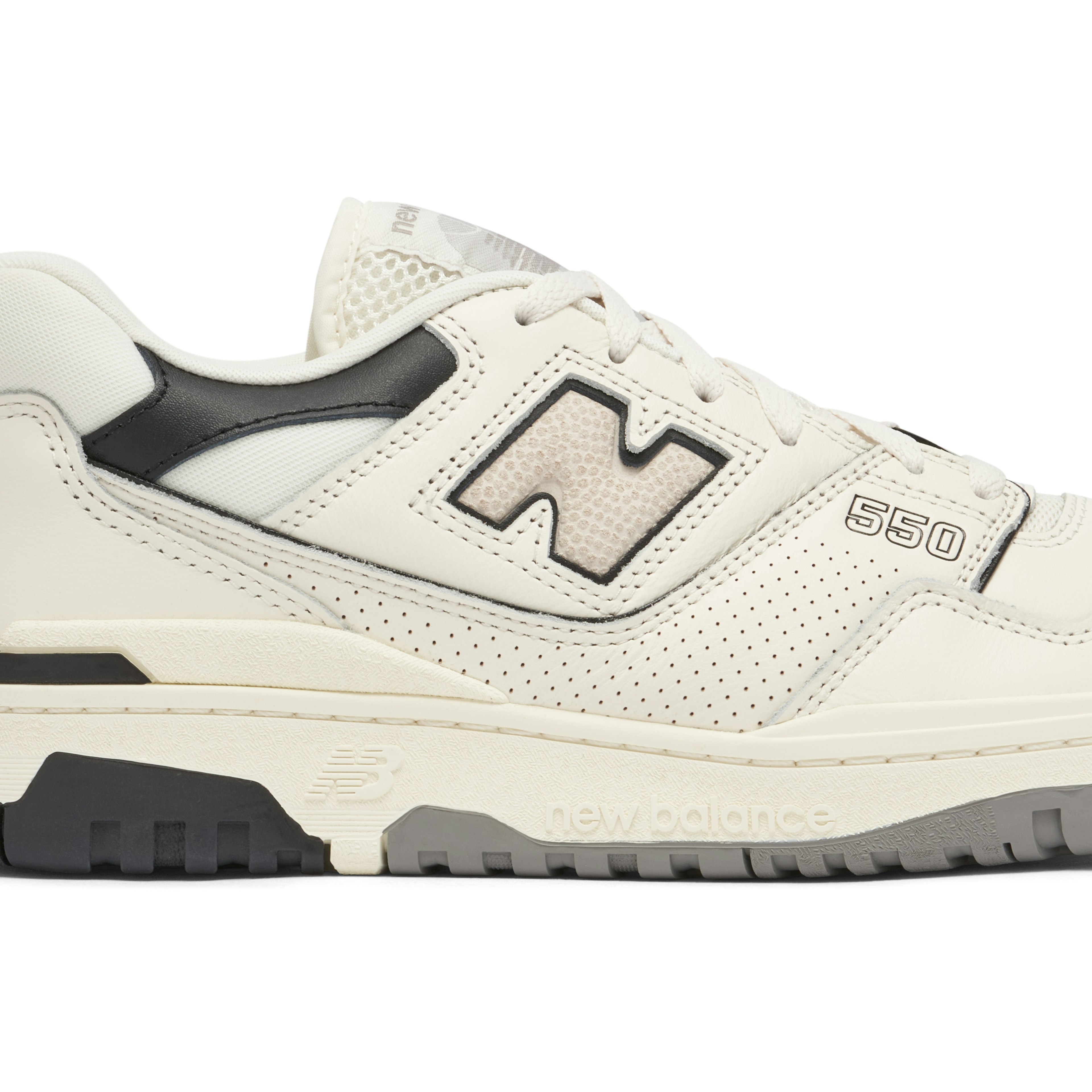 New Balance 550 Cream Black