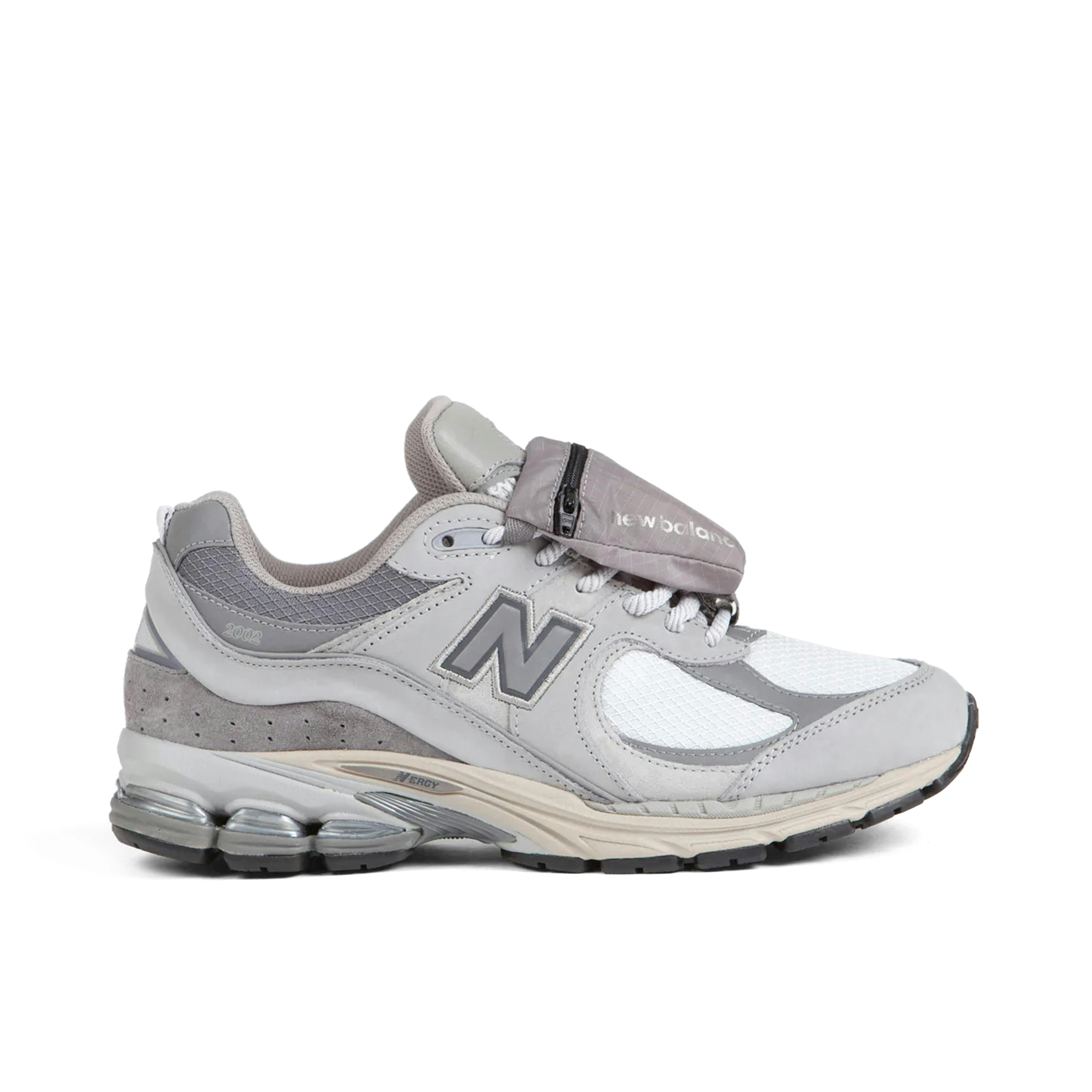 New Balance 2002R Pocket Grey