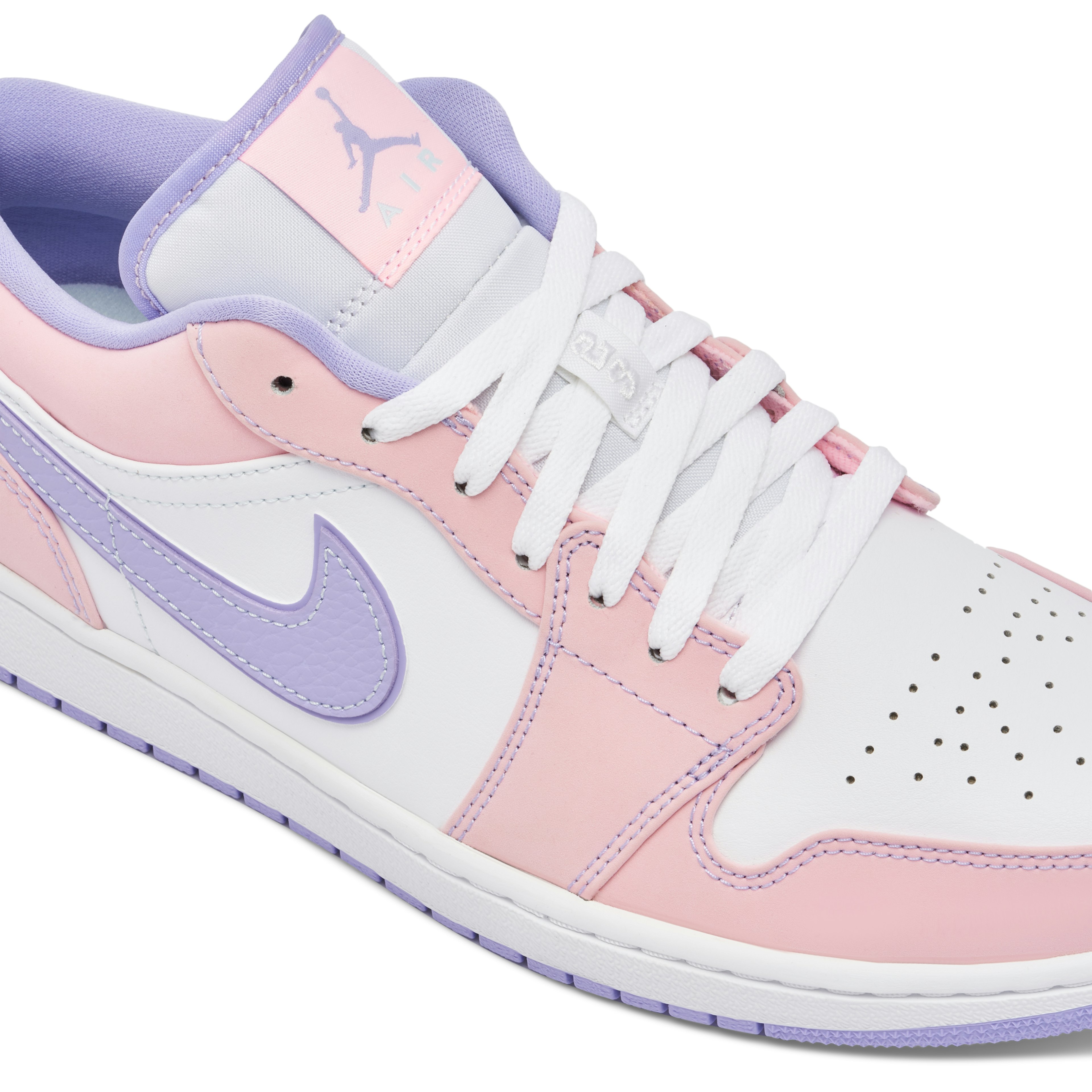 Air Jordan 1 Low SE Arctic Punch
