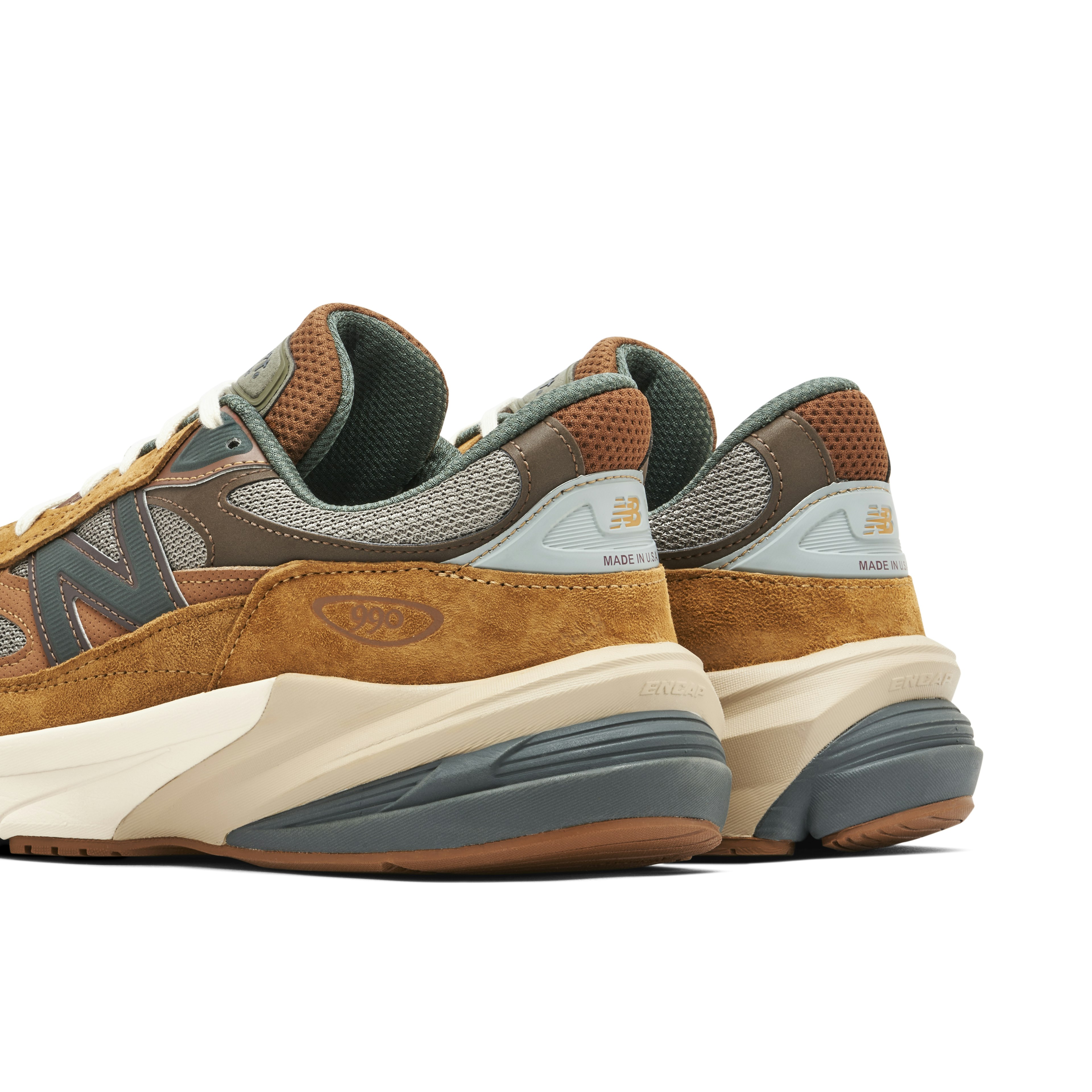New Balance 990v6 x Carhartt WIP Sculpture Center