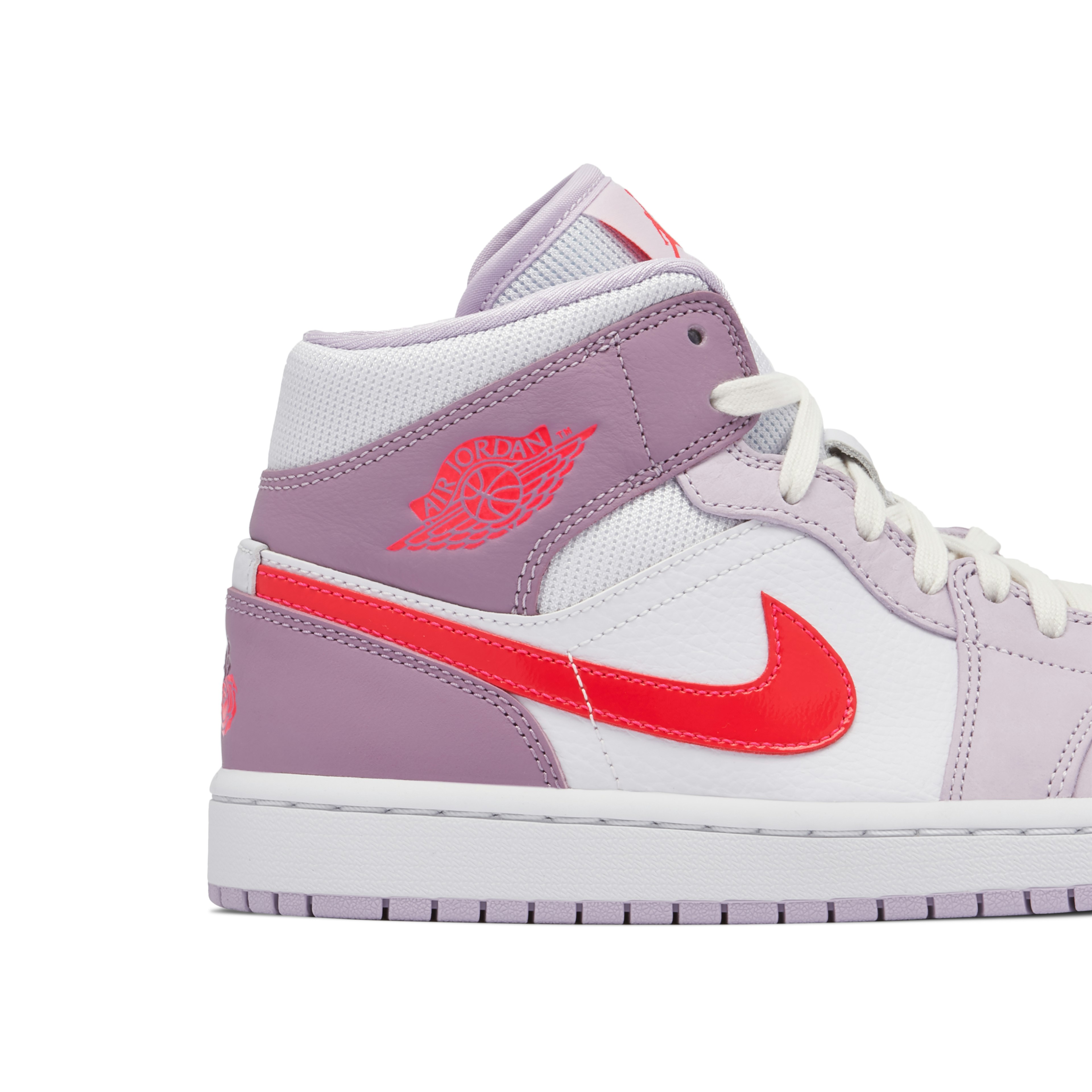 Air Jordan 1 Mid Valentine's Day 2022 Femme