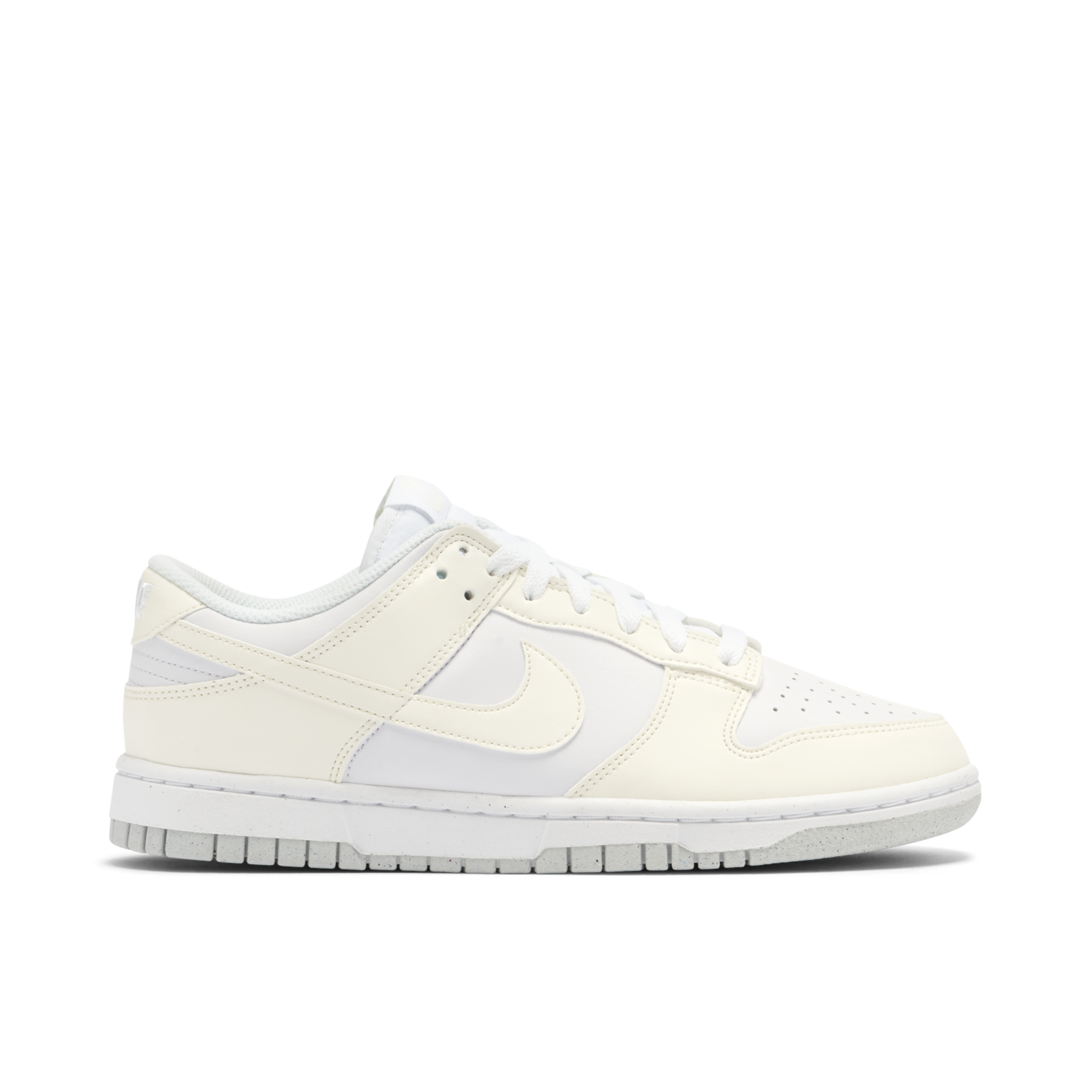 Nike Dunk Low Next Nature White Sail für Damen