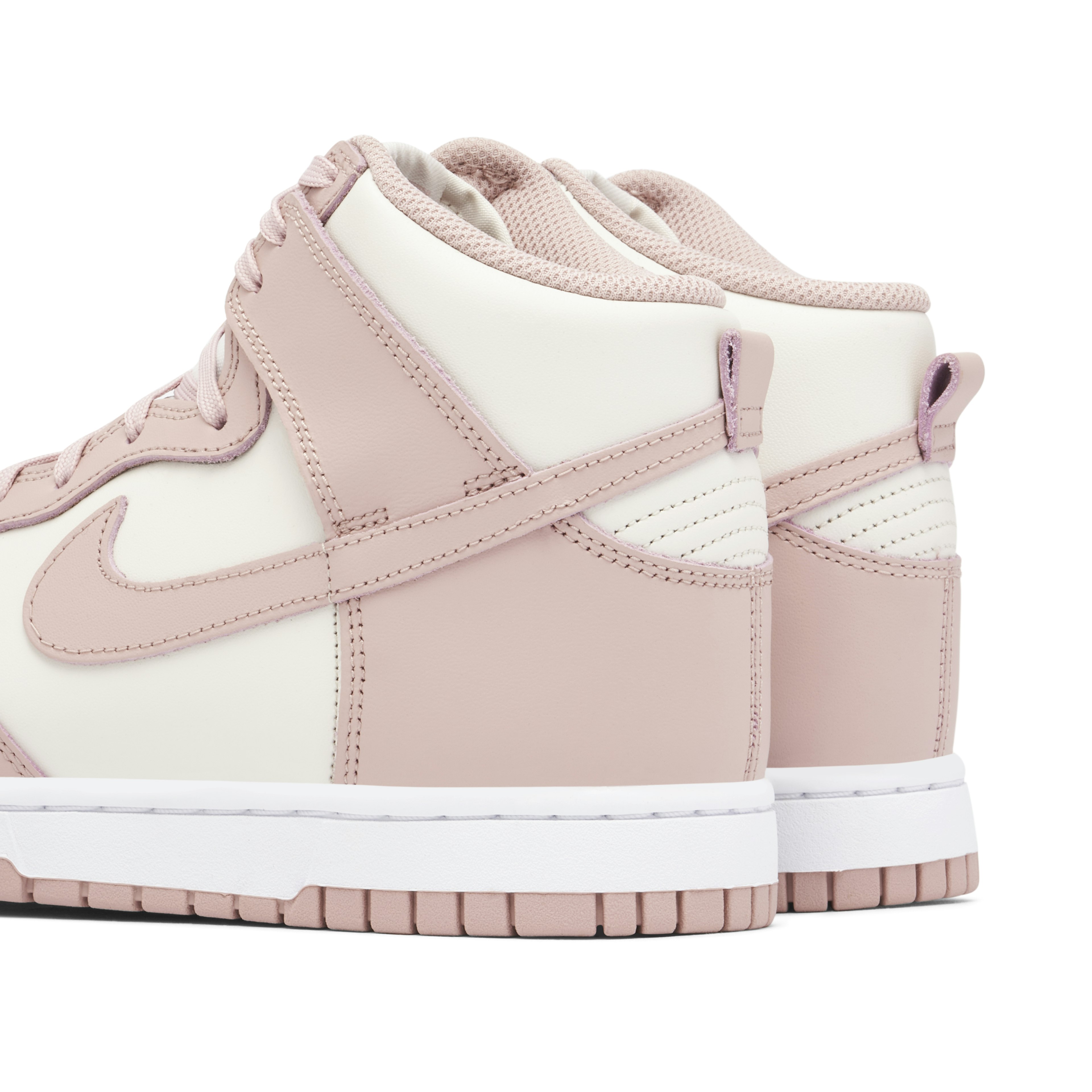 Nike Dunk High Pink Oxford Femme