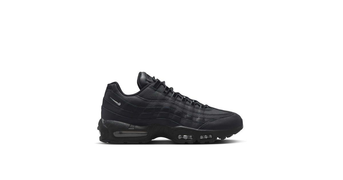 Air max 95 essential triple black discount
