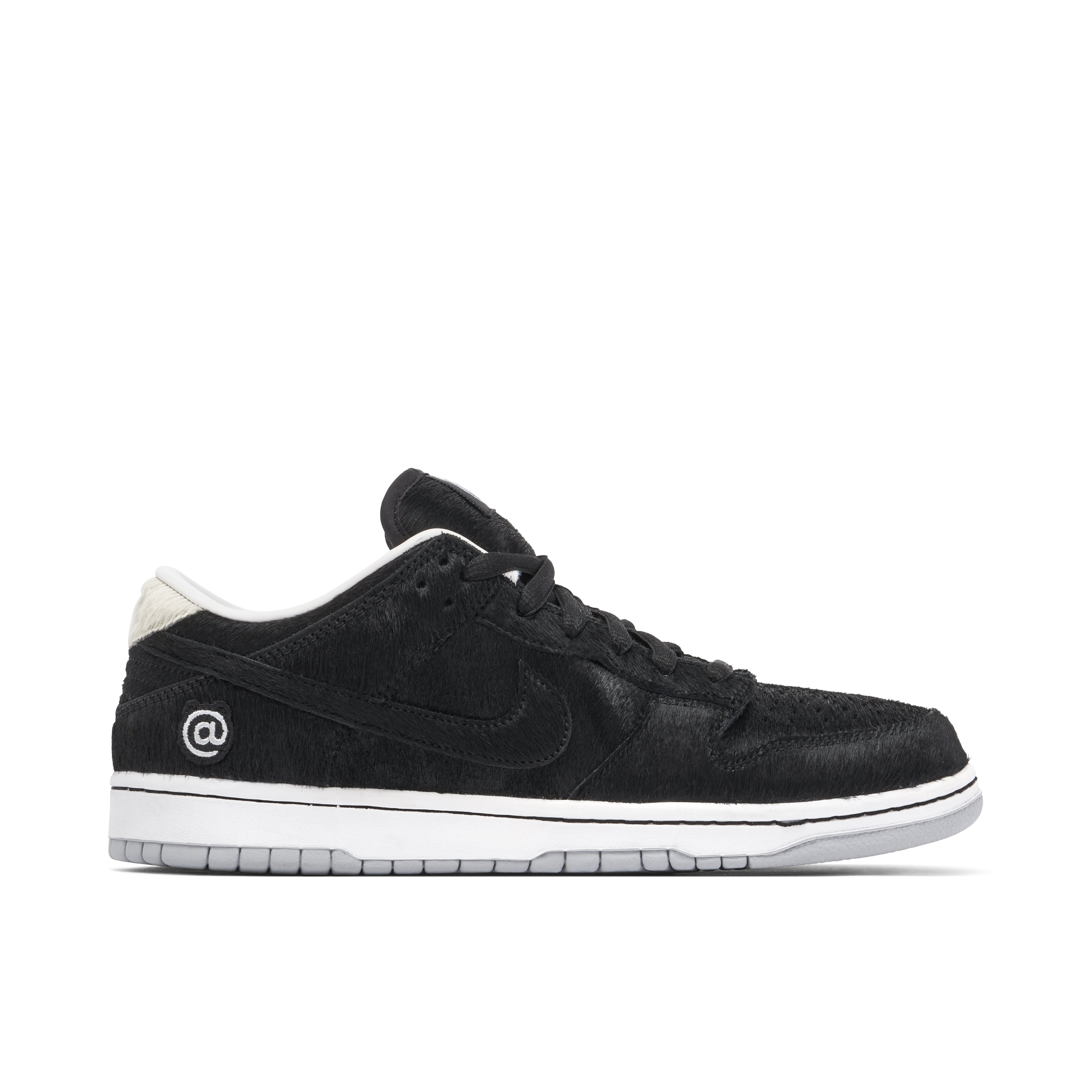 Nike Dunk Low x UNDEFEATED Black | DO9329-001 | Laced