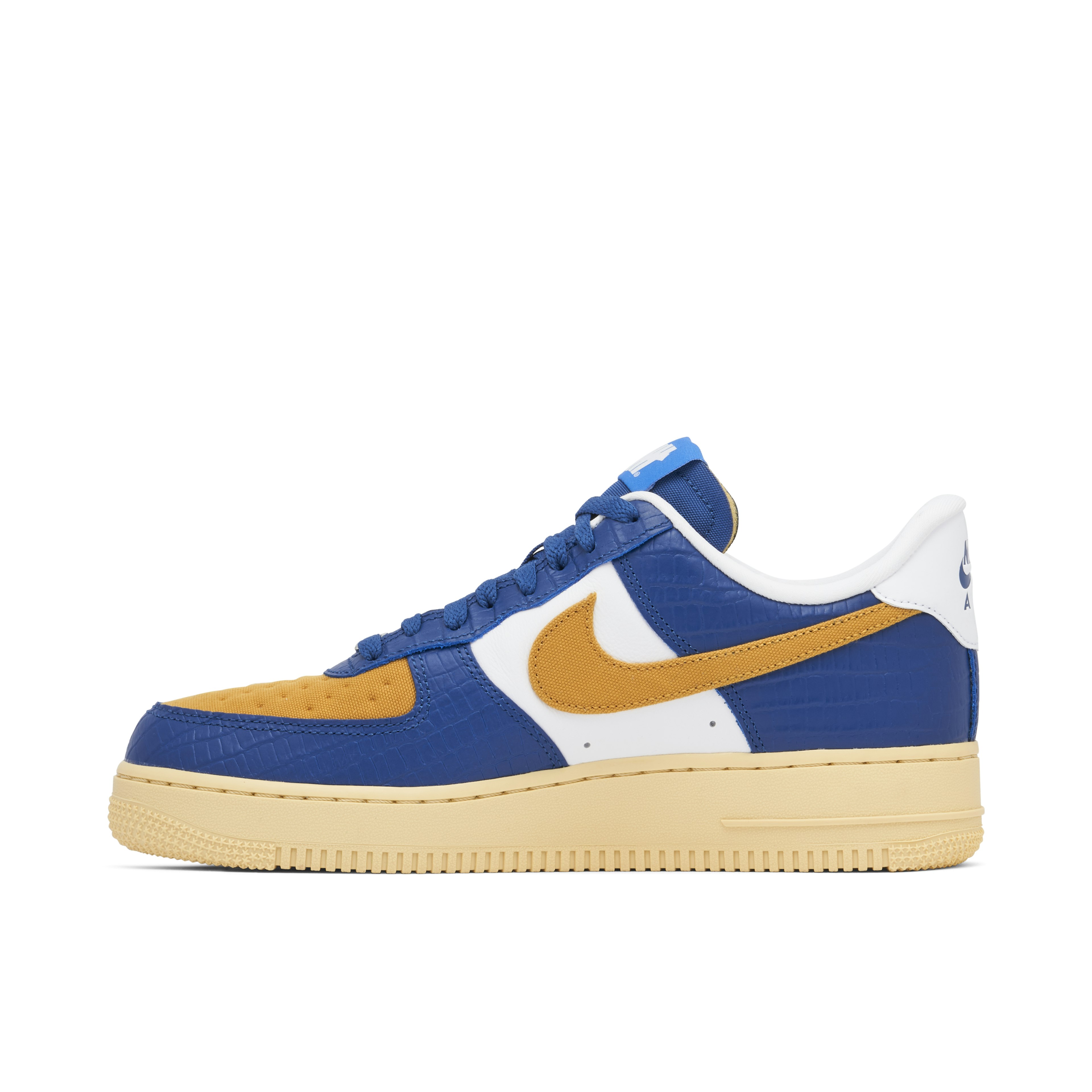 Undefeated x Nike Air Force 1 Low SP Dunk vs AF1