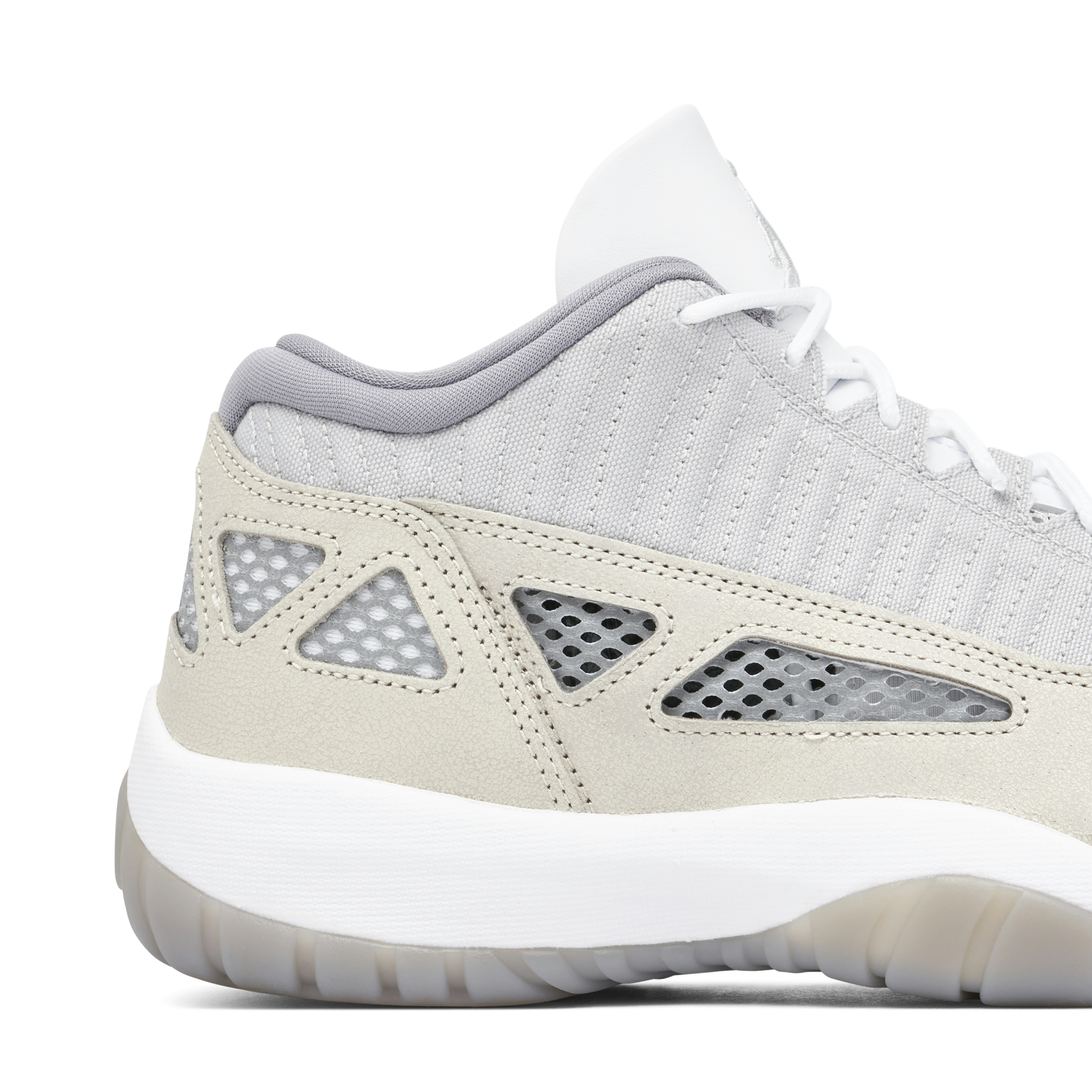 Air Jordan 11 Low IE Light Orewood Brown