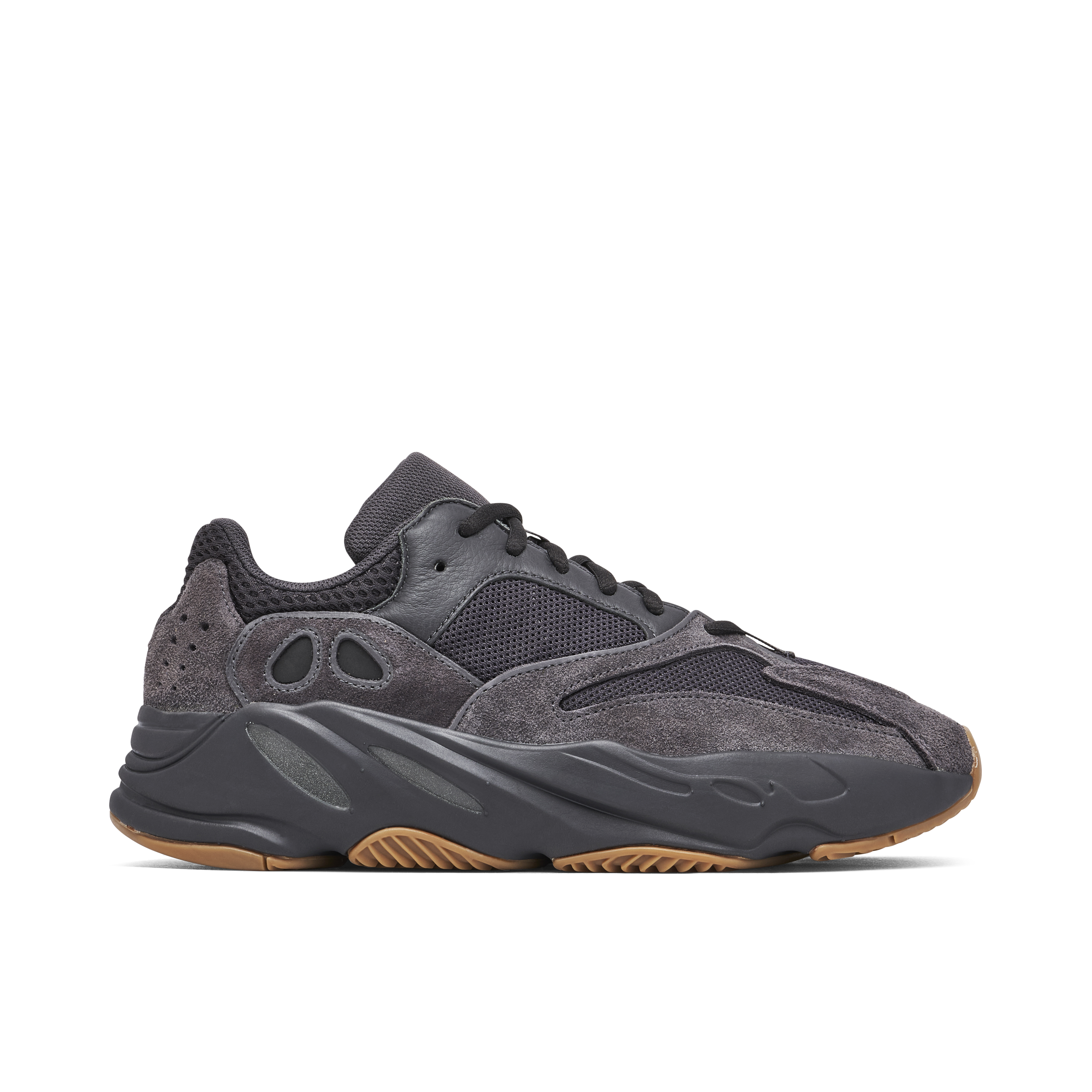 Do yeezy 700 run big on sale