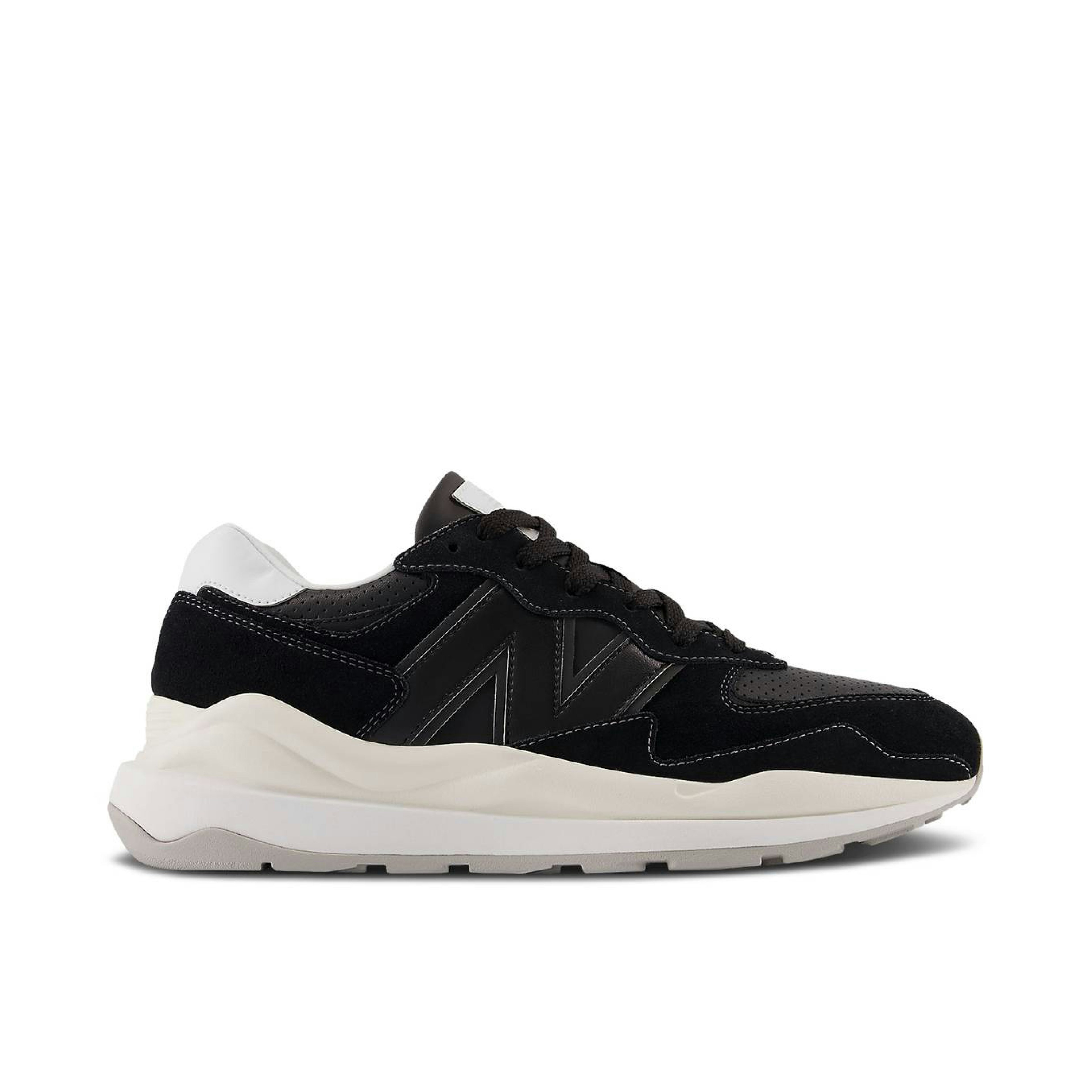 New Balance 57/40 Black Raincloud