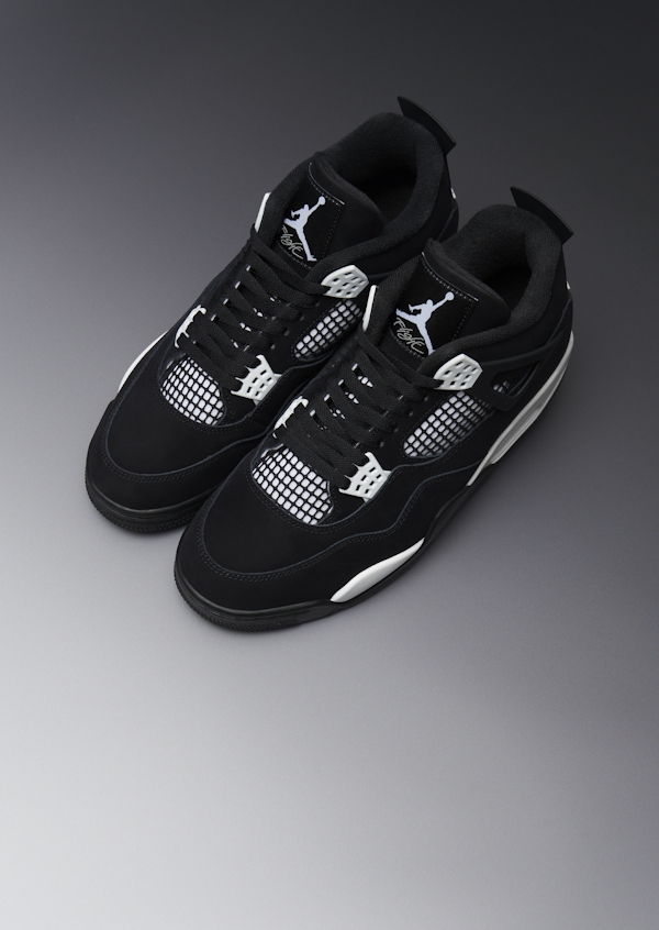 Air <b>Jordan 4</b>